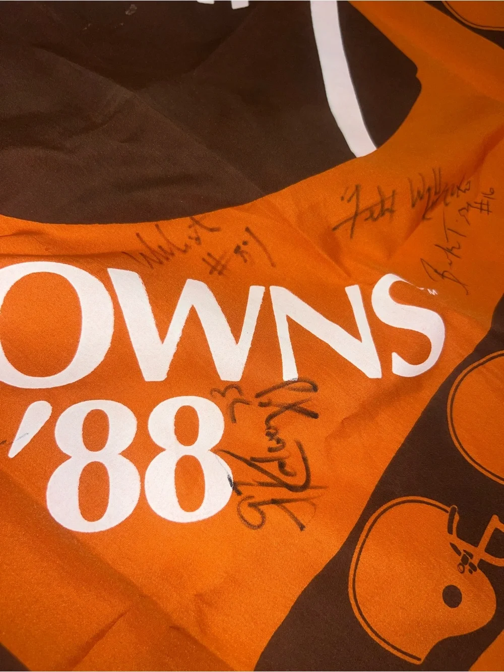 N/A autographs
